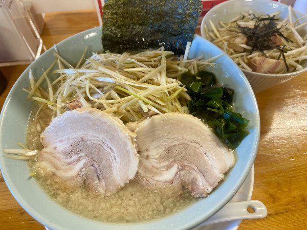 「ネギチャーシュー麺  TPネギダブル」@新ラーメンショップ晴の写真
