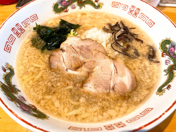「背脂豚骨醤油ラーメン（500円）」@ラーメン 5Wの写真