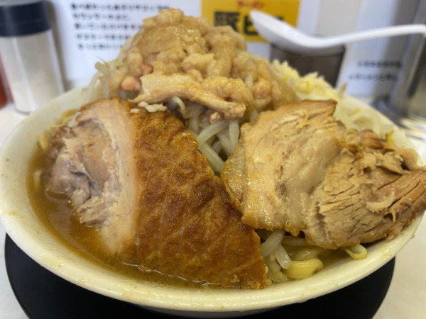 「ラーメン小1100円」@ラーメン豚ヒロの写真