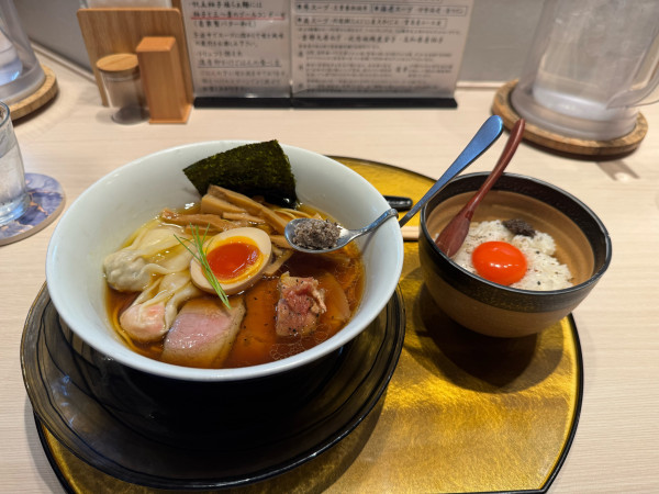 「アルティメットポルチーニ醤油ラーメン」@入鹿TOKYOの写真