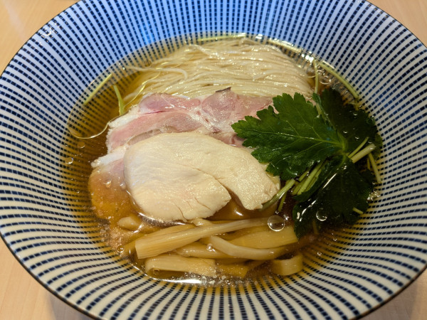 「冷やし煮干しそば」@寿製麺よしかわ 川越店の写真