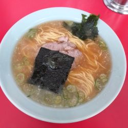 ラーメン800円