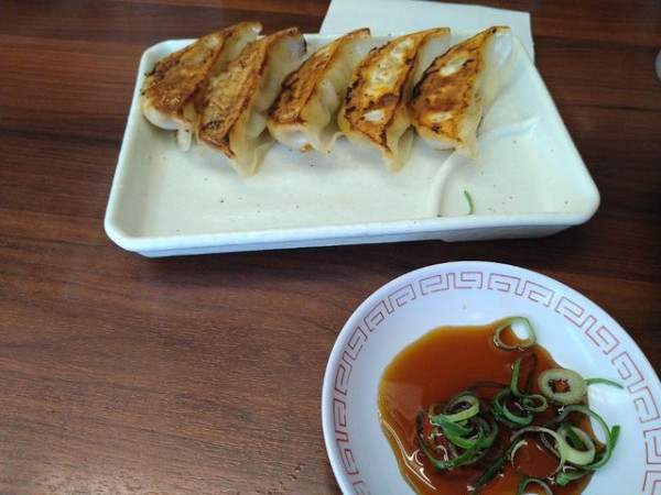 「餃子」@ラーメン魁力屋 吉祥院店の写真