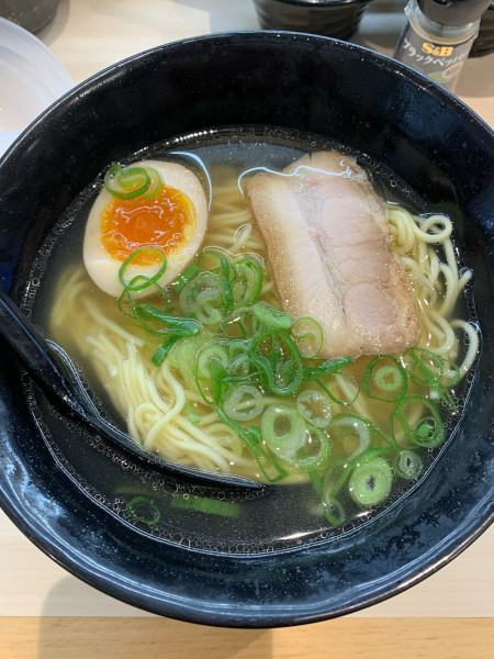 「厳選素材の貝節塩ラーメン」@はま寿司 加平店の写真