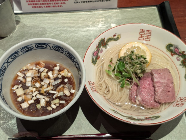 「昼夜各15食限定　旅情シリーズ　山形風冷やしつけ麺」@つけ麺 繁田の写真