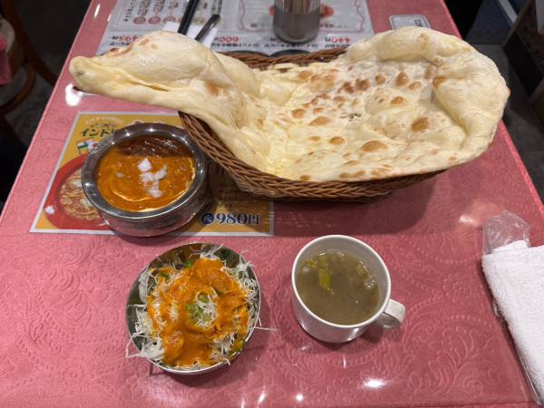 「日替わりセット（ポークカレー・5辛＋サラダ＋スープ）770円」@スターサンジ LABI1高崎店の写真