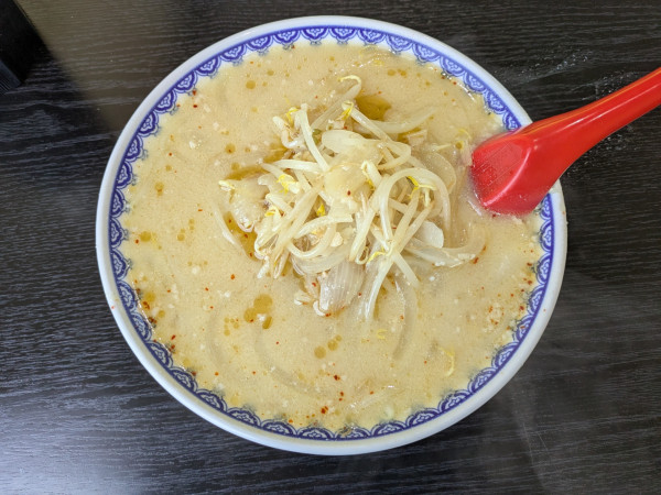 「みそラーメン」@食堂 ニューミサの写真