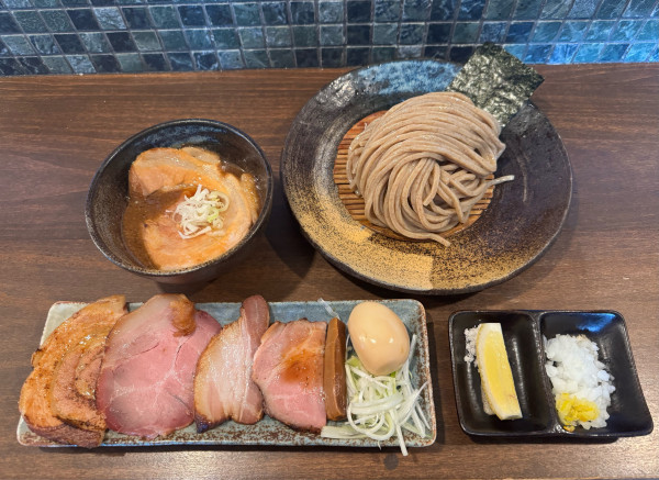 「つけ麺（中）」@麺屋みつば＋クローバーの写真