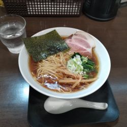 三つ由の中華そば