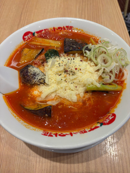 「太陽のチーズ茄子ラーメン」@太陽のトマト麺 元住吉支店の写真
