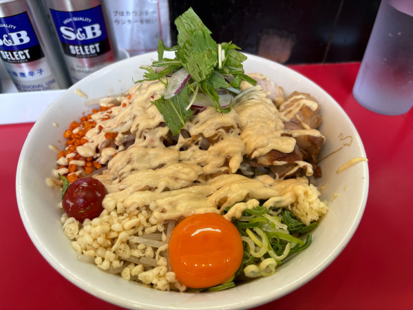 「冷まぜそば」@用心棒 本号の写真