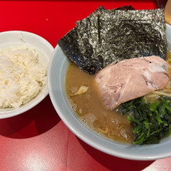 横浜家系らーめん 武蔵家 本八幡店の画像