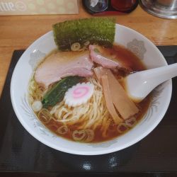 醤油ラーメン　900円