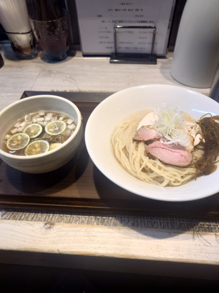 「ヤガラ煮干しの冷やし昆布水つけそば」@LOKAHiの写真