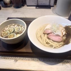 ヤガラ煮干しの冷やし昆布水つけそば