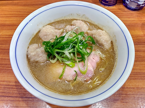 「ワンタン中華そば」@中華そば 西川の写真