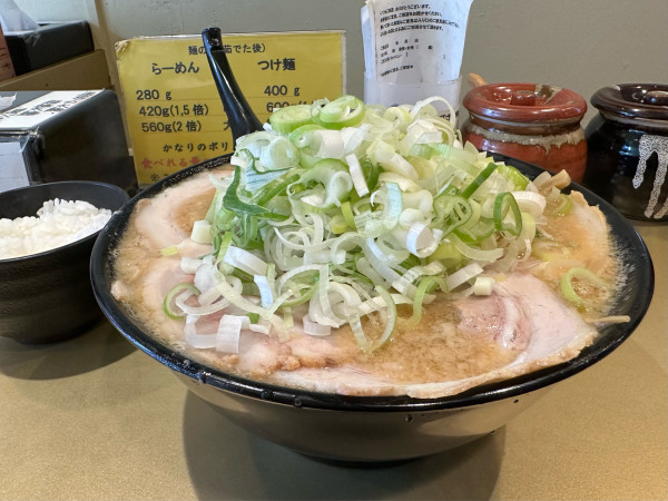「みそチャーシューメン＋薬味ネギ」@超ごってり麺 ごっつ 新小岩店の写真