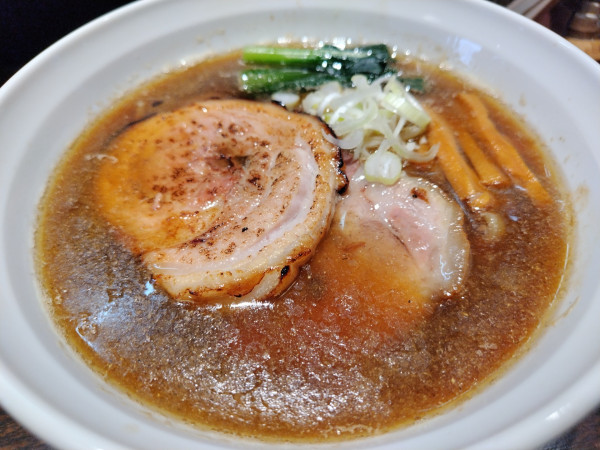 「ら～麺醤油1000円」@ら〜麺 瑞藤の写真