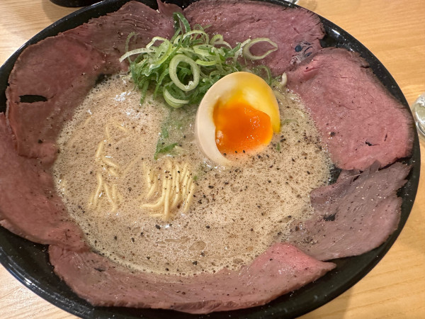 「牛白湯」@麺屋 鴨のち牛の写真