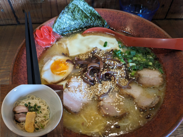 「らーめん+チーズ+替え玉」@分田上の写真