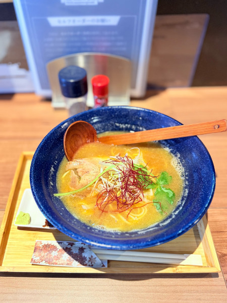 「魚介醤油銀だらスープ」@和風魚介出汁創作麺処 後関の写真