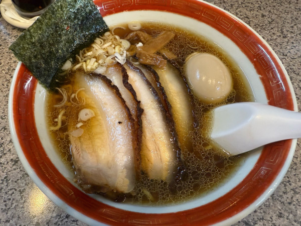 「チャーシュー麺小かゆセット+味玉」@味の萬楽の写真