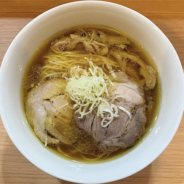 「醤油ラーメン」@RAMEN ガモウスマイルの写真