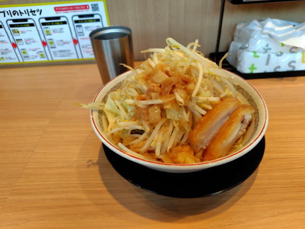 「小ラーメン　1000」@豚山 武蔵村山店の写真