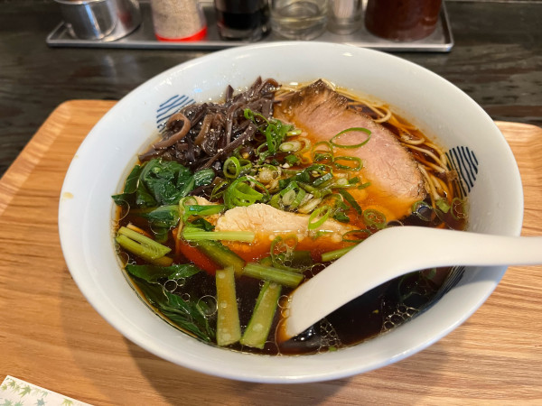 「醤油ラーメン」@らぁめん紺屋の写真