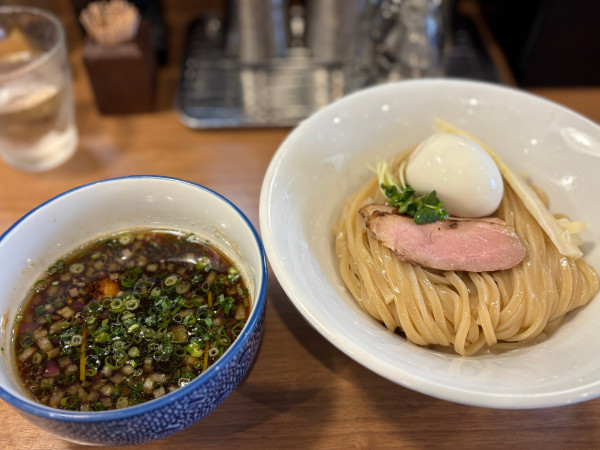「鴨だし魚介つけ麺＋味玉」@麺屋福丸の写真
