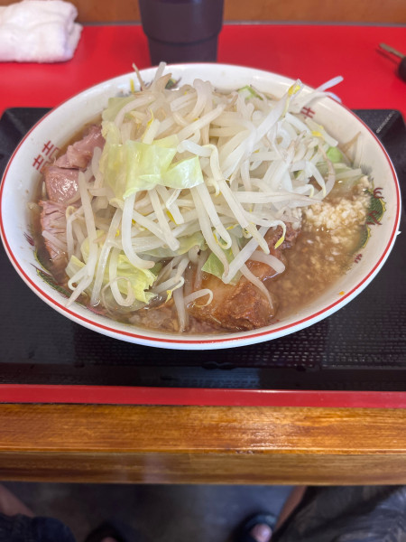 「ラーメン　200g」@豚イエロー 北習志野店の写真