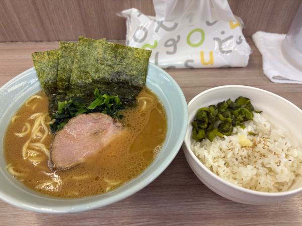 「ラーメン750円」@横浜ラーメン 武蔵家 白山店の写真
