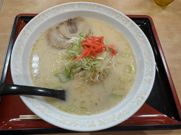 「とんこつらーめん」@ホテーフーヅ 伊那店の写真