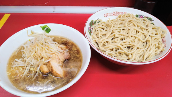 「つけ麺(ニンニク・カラメ)」@ラーメン二郎 湘南藤沢店の写真