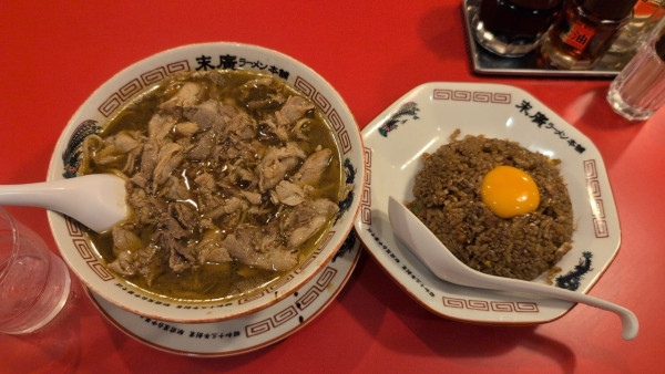 「中華そば＋焼き飯2分の1」@末廣ラーメン本舗 大阪天六分店の写真