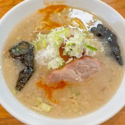 みぞれラーメン 930円