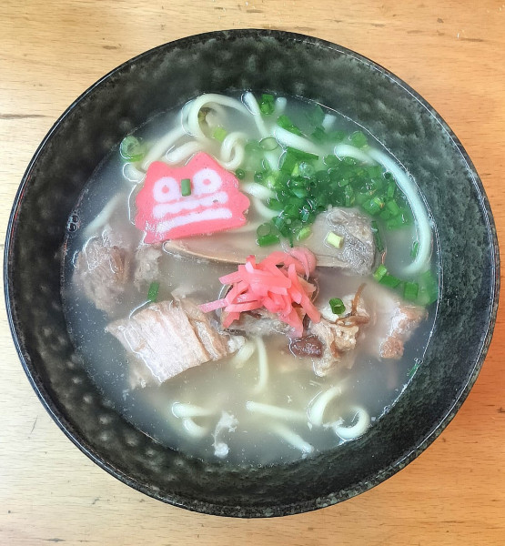 「ソーキそばハーフ 580円」@海茶の写真