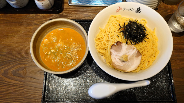 「【限定】魚介豚骨つけ麺（1,030円）+大盛（200円）」@札幌味噌ラーメン 岳 都立大学店の写真