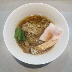 中華そば(980円)