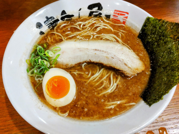 「まかないラーメン」@つけ麺津気屋 武蔵浦和の写真