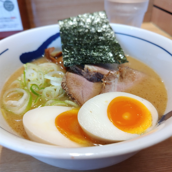 「特製濃厚ラーメン　1300円」@つじ田 大崎店の写真