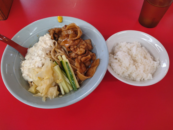 「すごい冷し中華(200g)¥1150+ライス¥100-」@立川マシマシ 小山店の写真