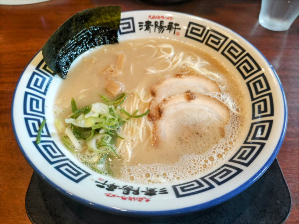 「屋台仕込みラーメン 880円」@久留米ラーメン 清陽軒 ゆめモール柳川店の写真