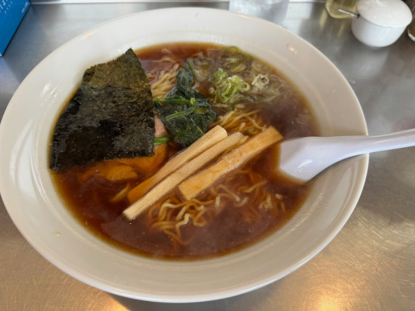 「東京ラーメン（中盛）」@ラーメンショップじゅげむの写真