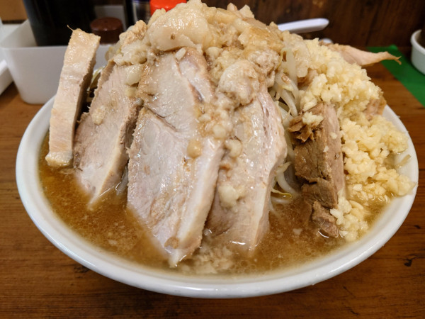 「大豚  ネギ  全部」@ラーメン二郎 品川店の写真