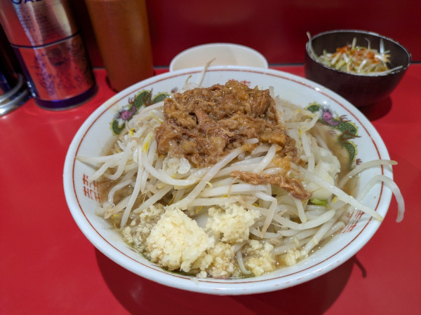 「小ラーメン　ニンニクヤサイアブラマシ」@ラーメン二郎 千葉店の写真