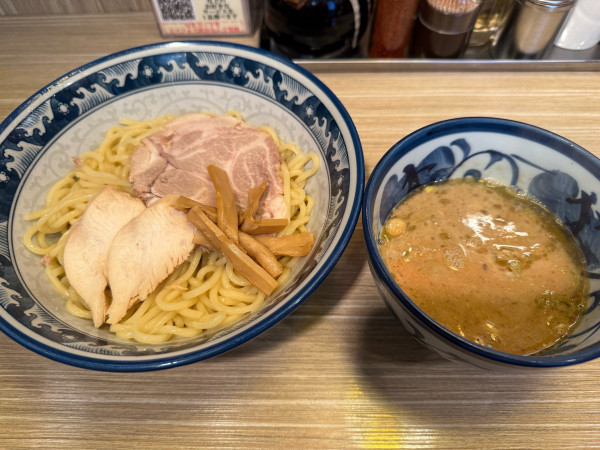 「鶏つけ麺」@秋葉原つけ麺 油そば 楽の写真