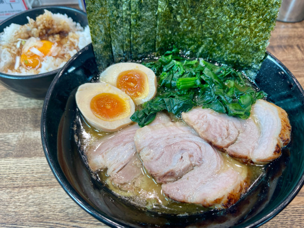 「グッドラックラーメン」@麺家 GOOD LUCK 総本店の写真