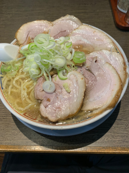 「肉中華そば塩」@丸中華そばの写真