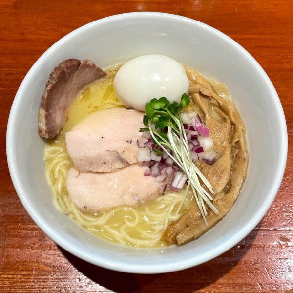 「濃厚鶏そば(塩) ＋チーズリゾットご飯」@中華そば 輝羅の写真